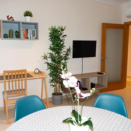 Baleal: Balconies And Pool Ferrel (Leiria)