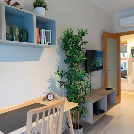 Apartment Baleal: Balconies And Pool *