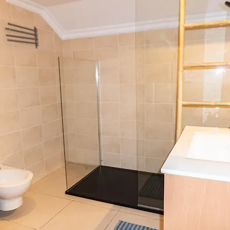 Baleal: Balconies And Pool Apartment