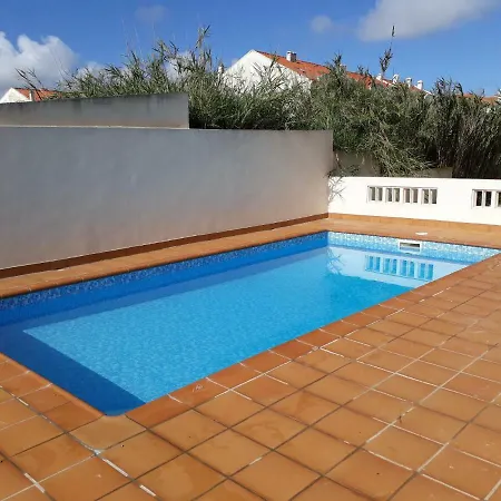 Baleal: Balconies And Pool Apartment *